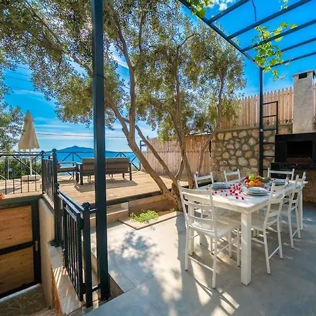 Kalkanda Cocuk Havuzlu Kalkan